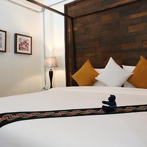 Deluxe Zimmer mit Kingsize-Bett