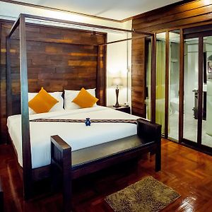 Deluxe Zimmer mit Kingsize-Bett